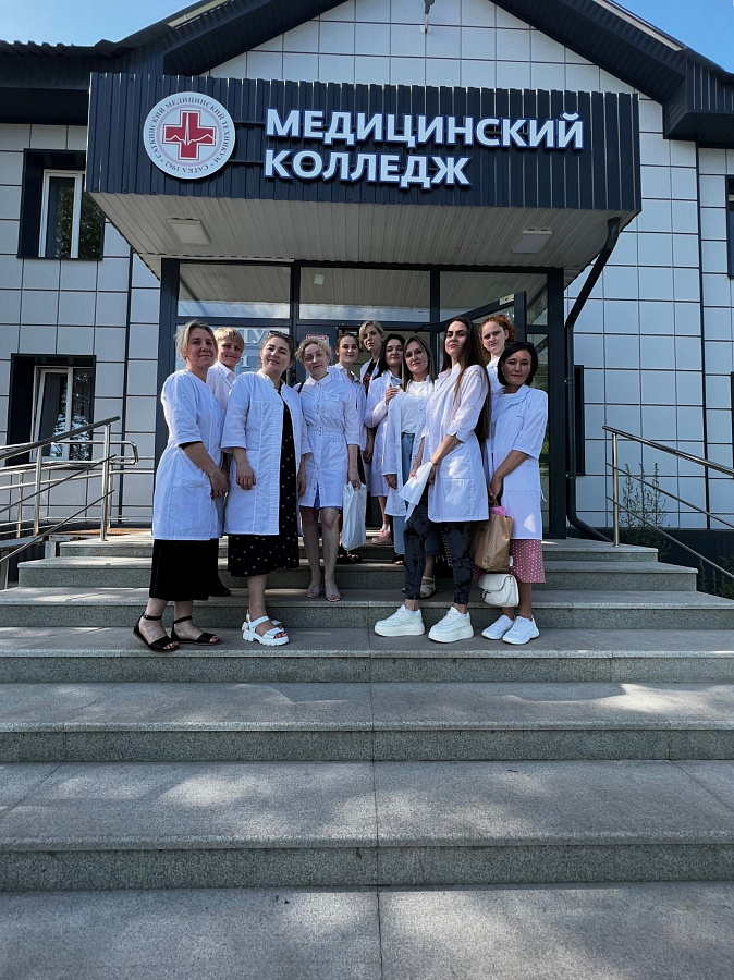 Студенты группы 304-св, под руководством преподавателя английского языка Дмитрия Валерьевича Вострикова, приняли участие в III Всероссийской онлайн-викторине «Films And Cartoons».
